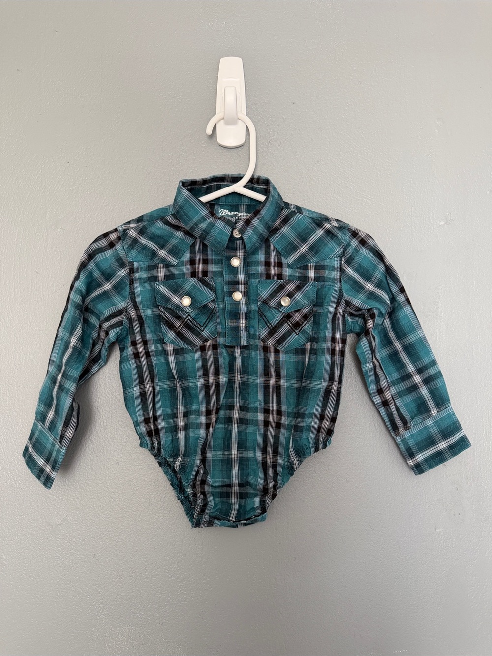 Wrangler Baby Boy Plaid Long Sleeve Western Snap Bodysuit Onesie 3-6 months